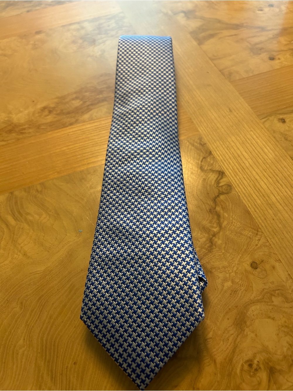 Charles Tyrwhitt-Houndstooth Silk Tie Blue/White 3.25”W X 58.5”L